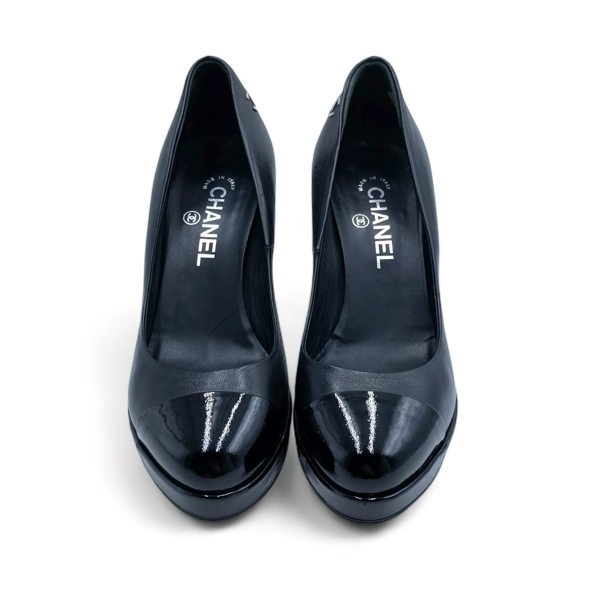 CHANEL CAP TOE PUMPS EU 38.5/ UK 5.5