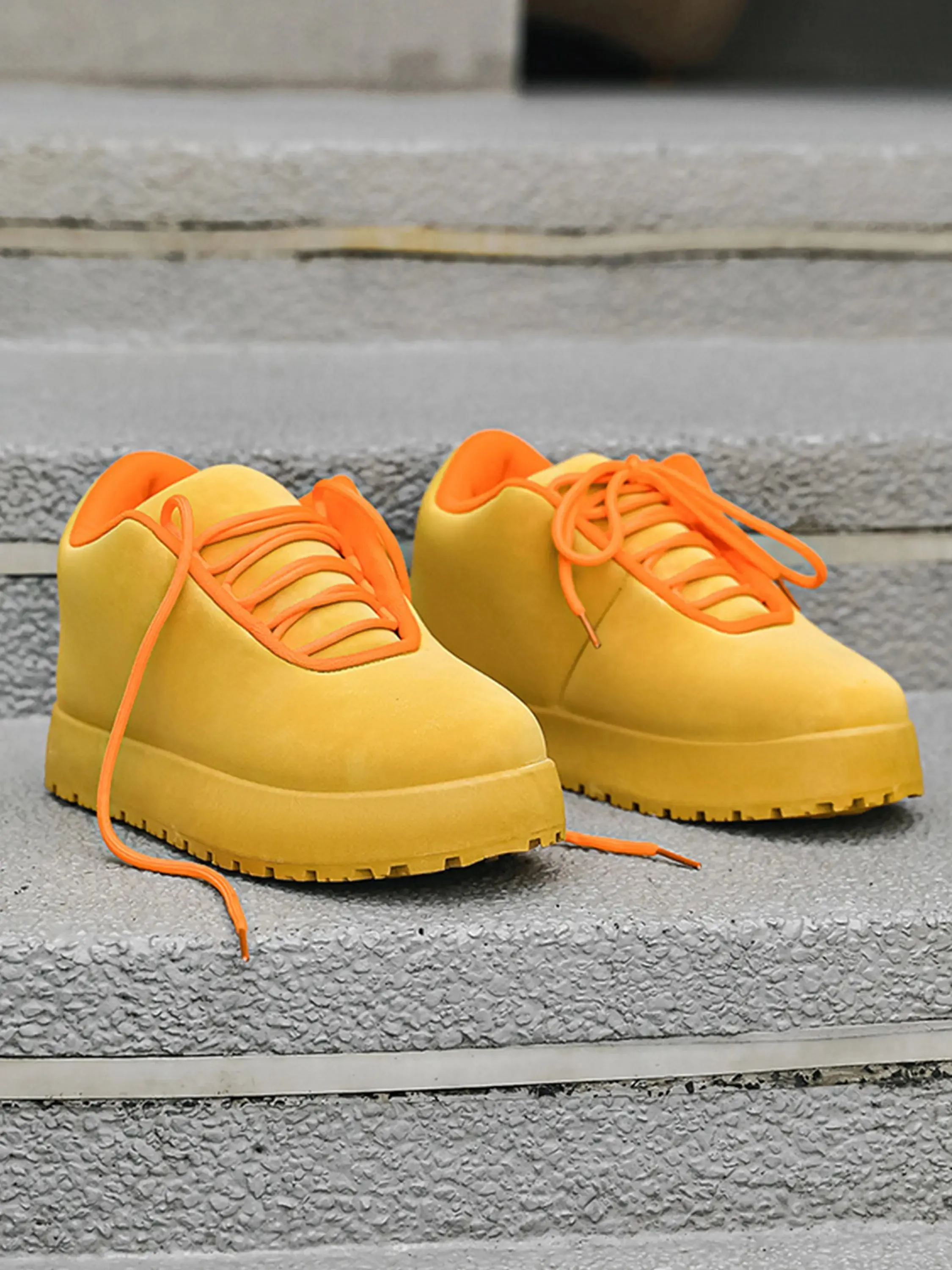 Solid Color Thick-soled Breadboard PU Shoes