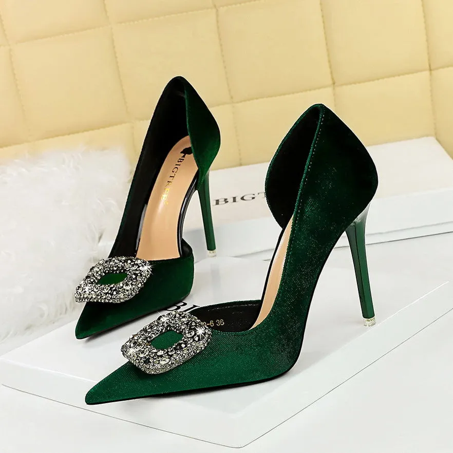 Thickened suede pointed-toe side cut-out heels
