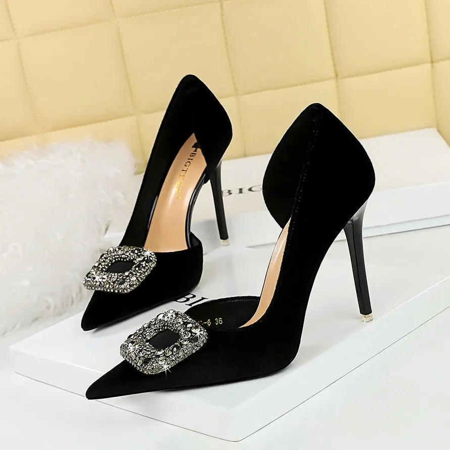 Thickened suede pointed-toe side cut-out heels
