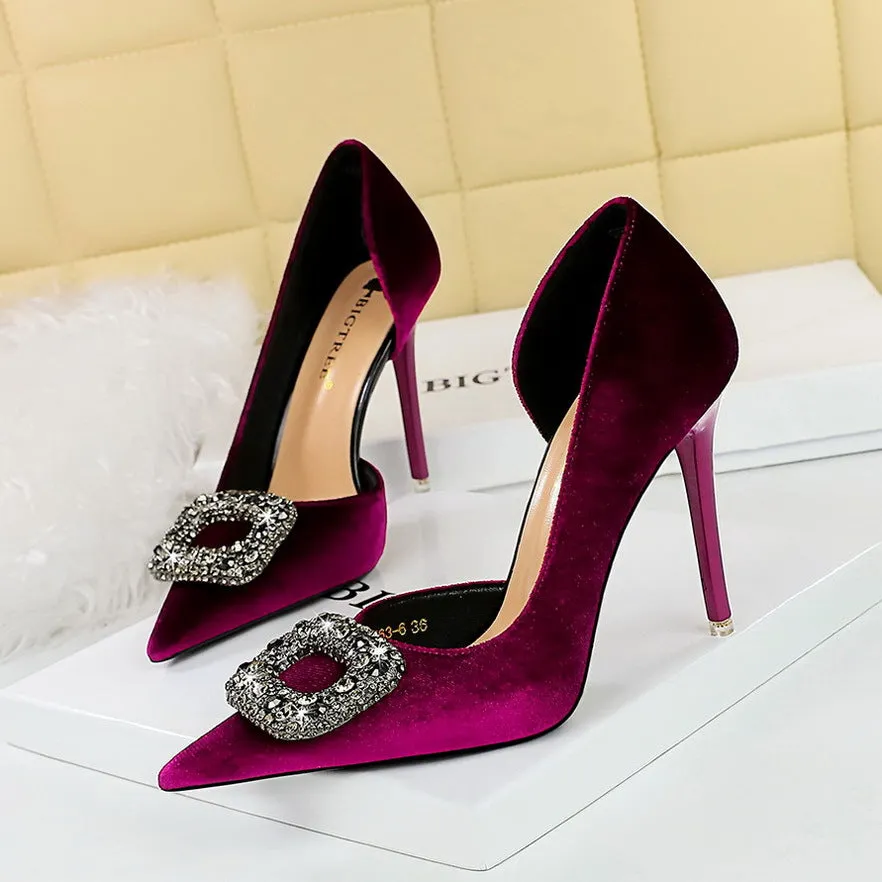 Thickened suede pointed-toe side cut-out heels