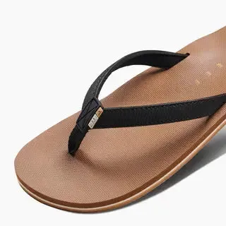 Women's Reef Solana Sandals  Lightweight, Water-Friendly Comfort for Any Adventure